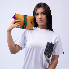 Colección | Accesorios | Carteras de mano